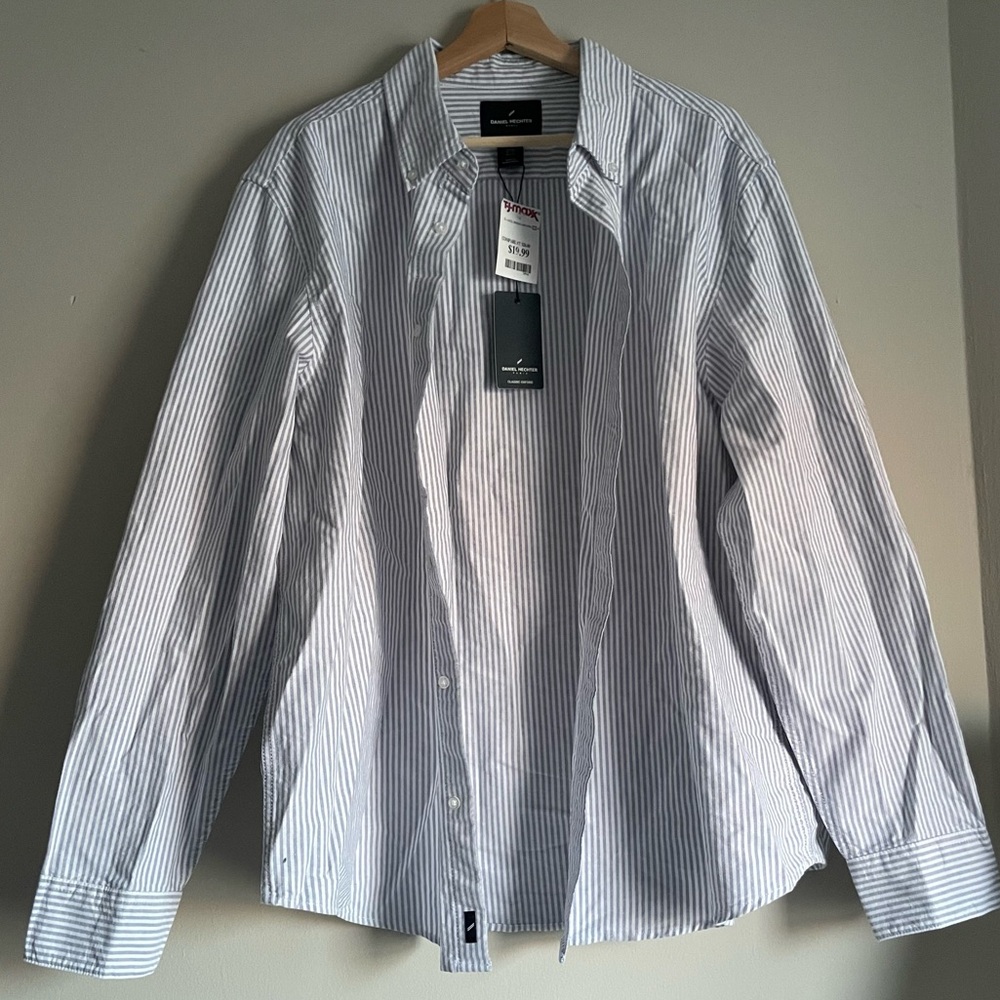 Daniel Hechter Men’s Quick Dry Oxford Striped Button Down